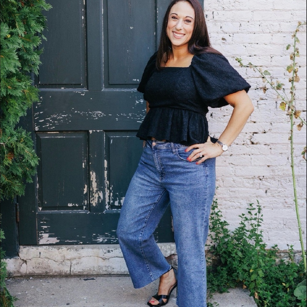 Black Balloon Sleeve Jacquard Top